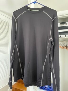 tek gear Black Long Sleeve Top with Neon Green Accents